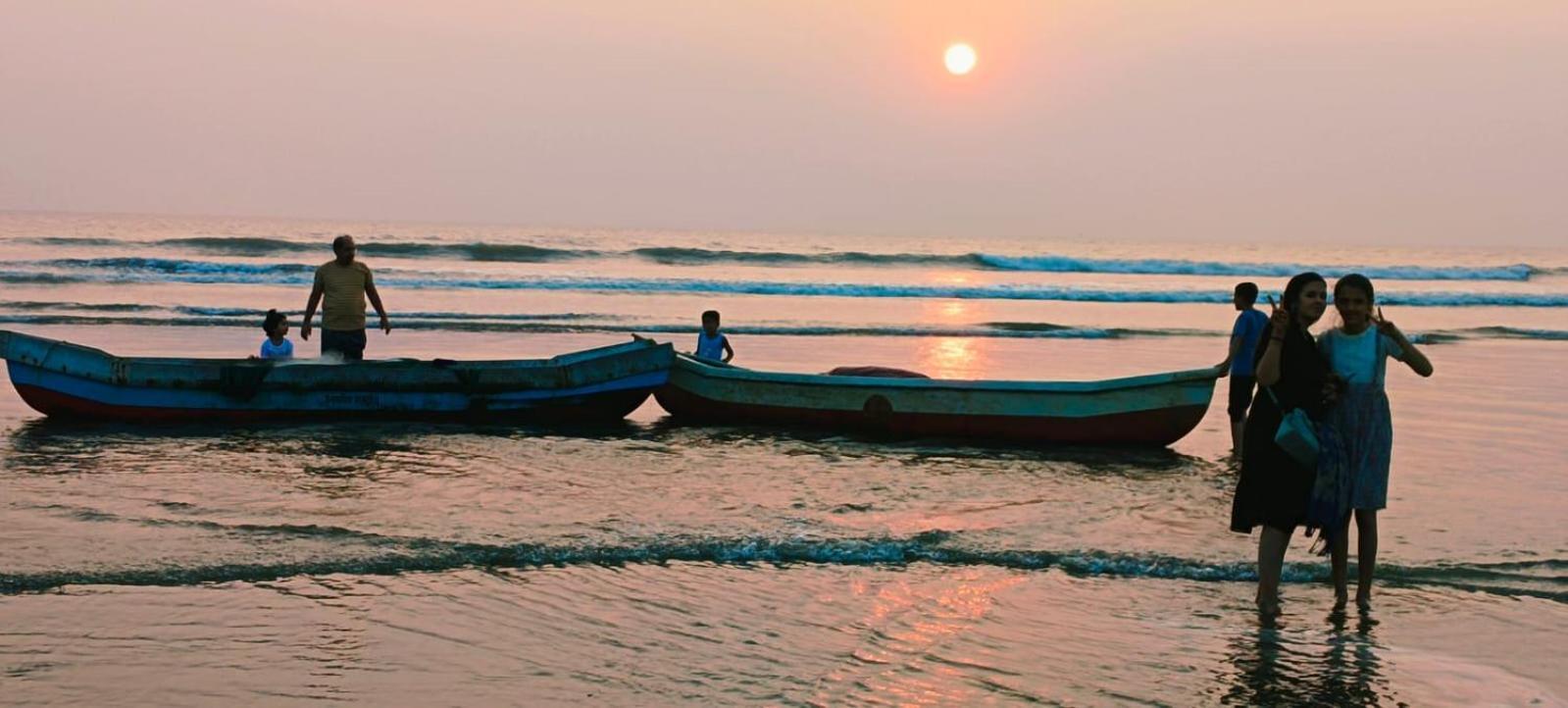 Swarn Villa Alibag Luaran gambar